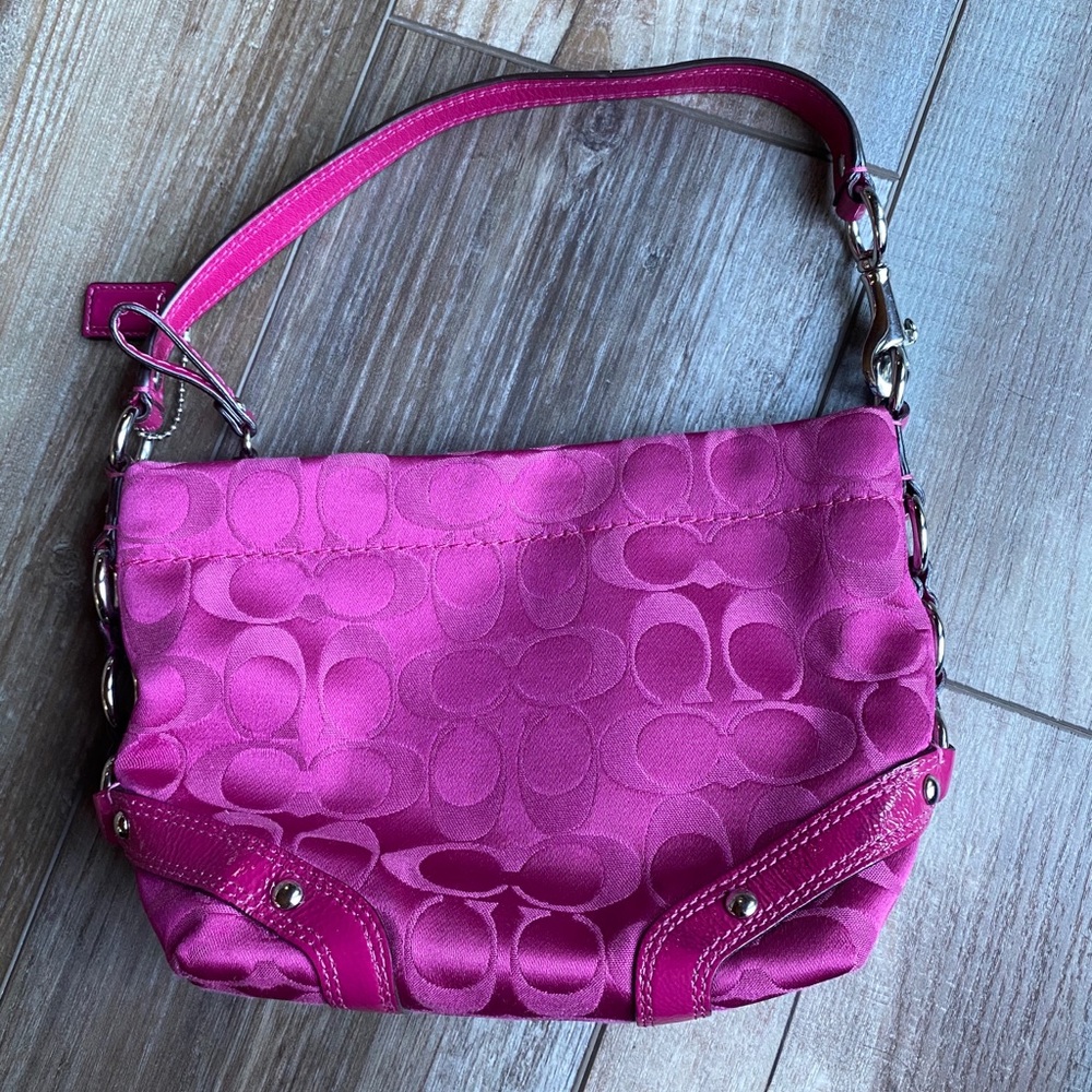 Coach shoulder bag